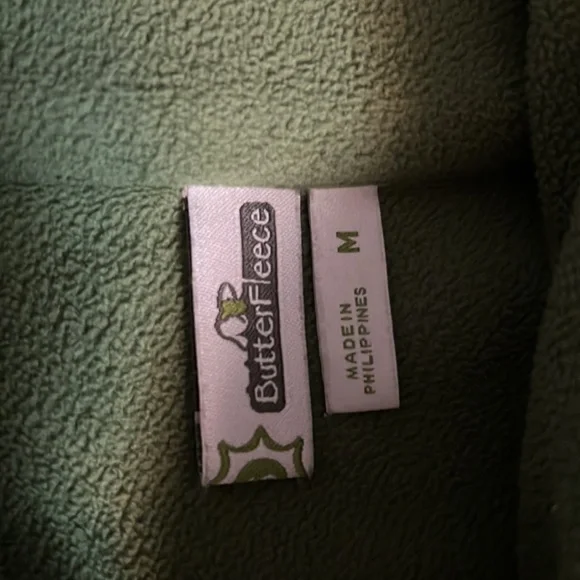 ButterFleece top - Picture 6 of 6